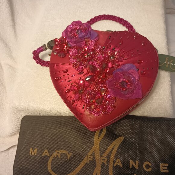 Mary Frances "Heart to Heart" Rare shoulder bag. - Picture 2 of 6
